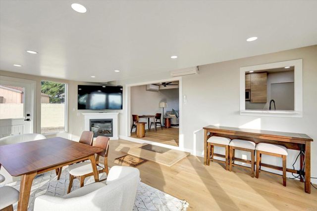 4107 Cole Way, San Diego, CA 92117