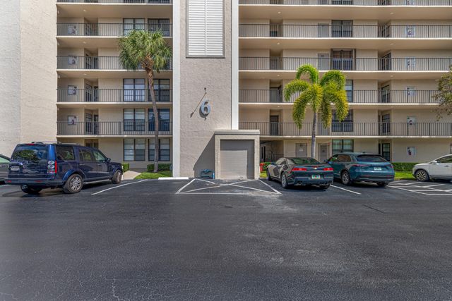 6 Royal Palm Way 211, Boca Raton, FL 33432