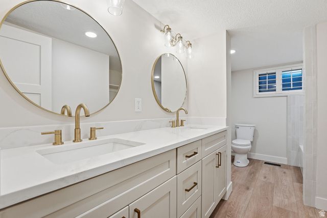 4608 S LOCUST LN, Holladay, UT 84117