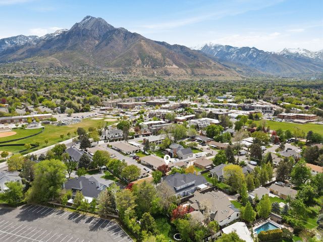 4608 S LOCUST LN, Holladay, UT 84117