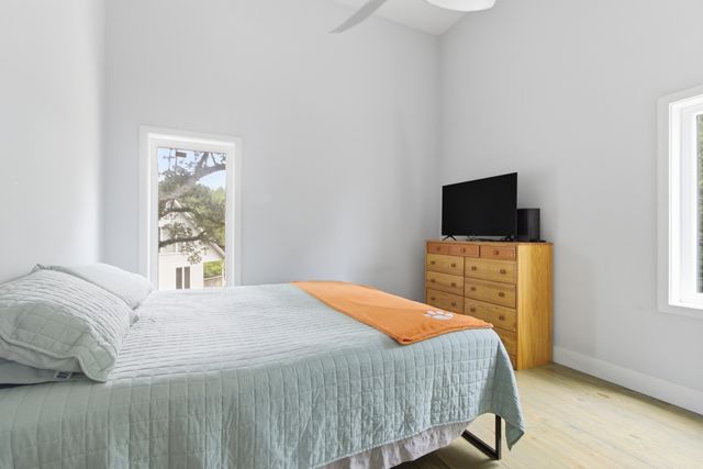 1584 Periwinkle Drive, Mount Pleasant, SC 29466