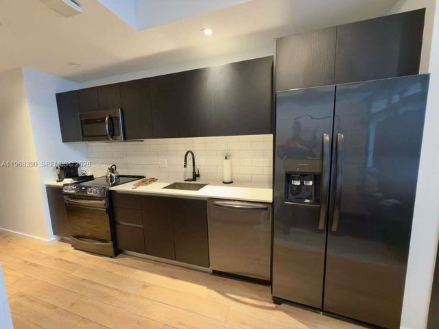 398 NE 5th St 4313, Miami, FL 33132