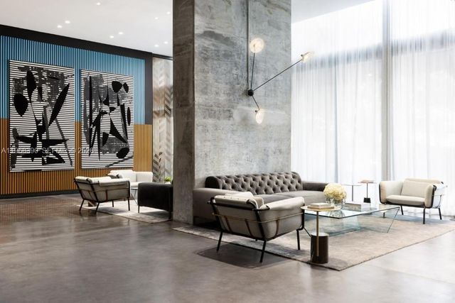 398 NE 5th St 4313, Miami, FL 33132