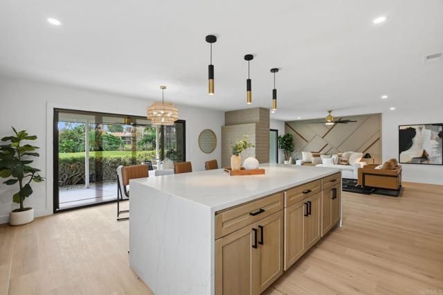 12031 Caminito Cadena, San Diego, CA 92128