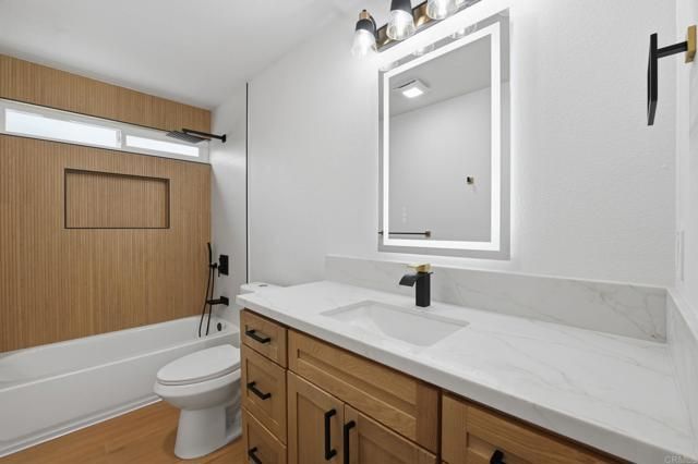 12031 Caminito Cadena, San Diego, CA 92128