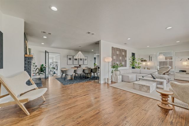 2824 Sharpview Lane, Dallas, TX 75228