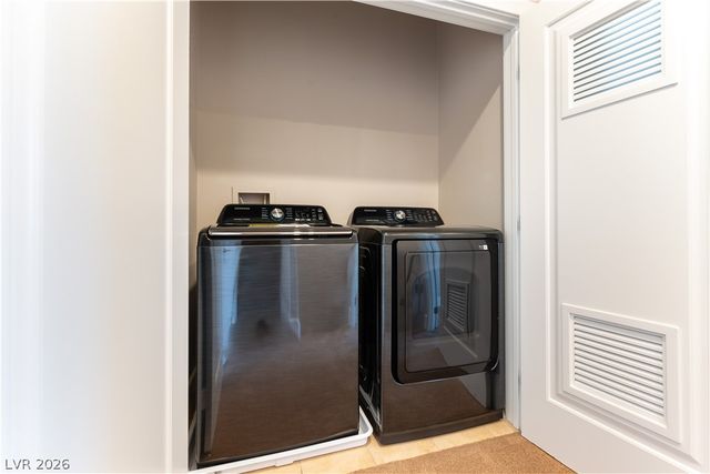 9050 West Tropicana Avenue 1107, Las Vegas, NV 89147