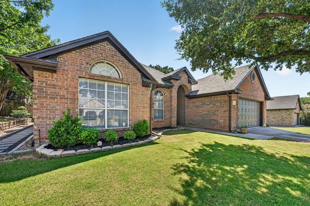 2720 Windstone Way, Corinth, TX 76210