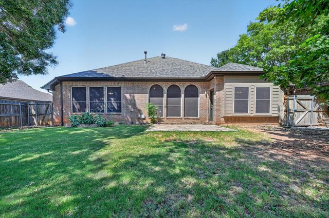 2720 Windstone Way, Corinth, TX 76210