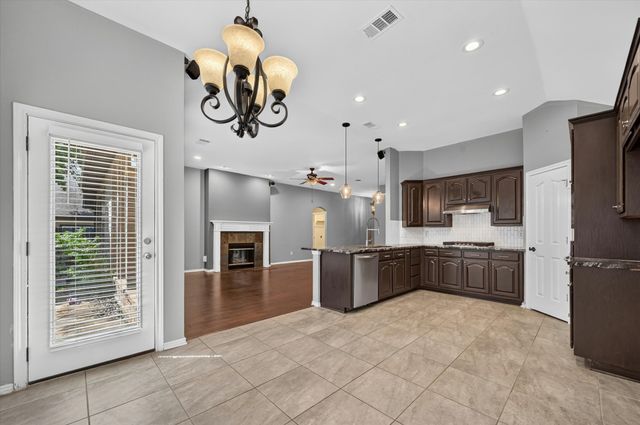 2720 Windstone Way, Corinth, TX 76210