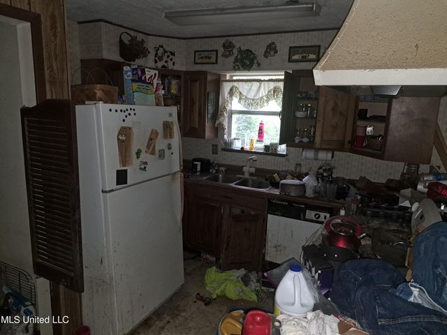 105 Friar Tuck Drive, Brandon, MS 39042