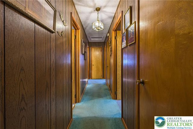 678 Interchange Road, Polk Twp, PA 18333