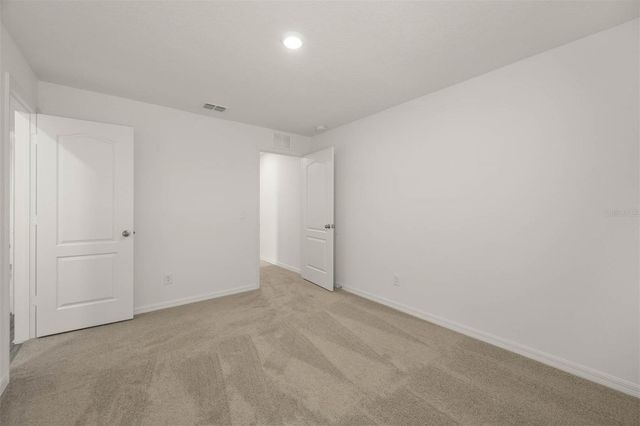 685 POPPY LANE, Dundee, FL 33838