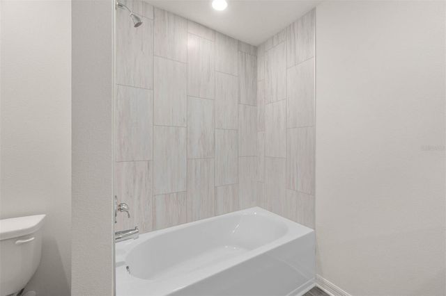 685 POPPY LANE, Dundee, FL 33838