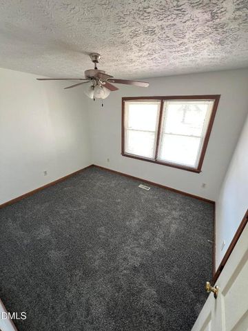 4633 Hummingbird Place, Fayetteville, NC 28312