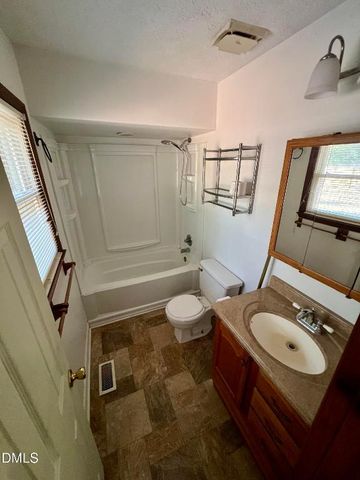 4633 Hummingbird Place, Fayetteville, NC 28312