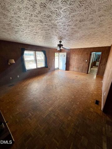 4633 Hummingbird Place, Fayetteville, NC 28312