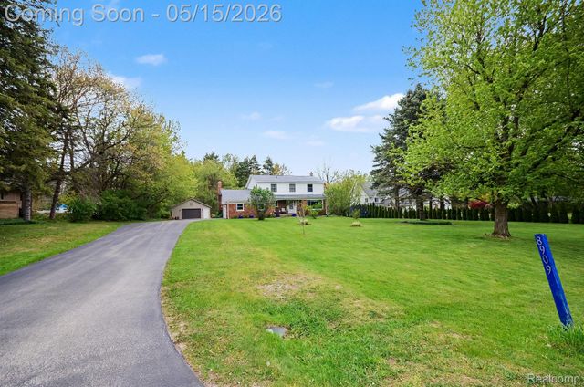 8909 Pippen Drive, Bruce Township, MI 48065