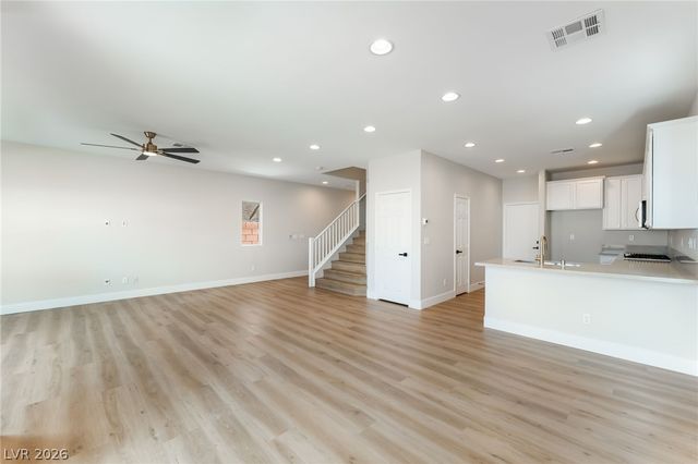 8252 Nebula Cloud Avenue, Las Vegas, NV 89131