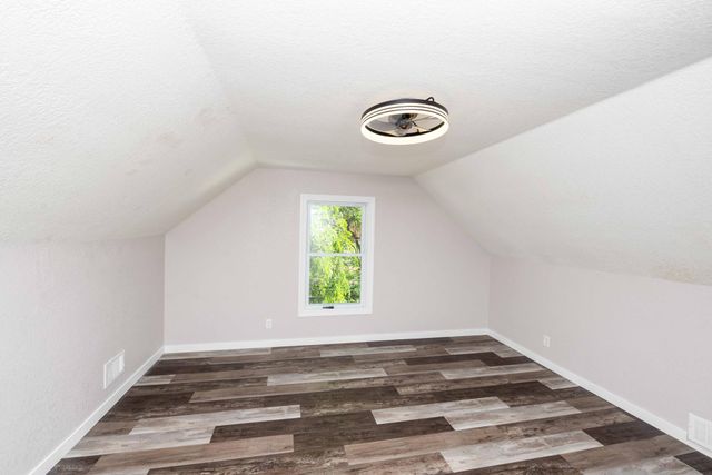 9306 Stevens Avenue S, Bloomington, MN 55420