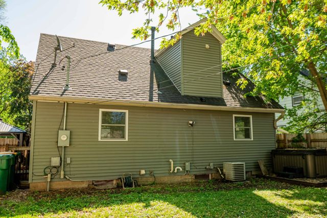 9306 Stevens Avenue S, Bloomington, MN 55420