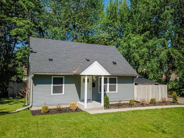 9306 Stevens Avenue S, Bloomington, MN 55420