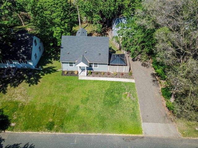 9306 Stevens Avenue S, Bloomington, MN 55420