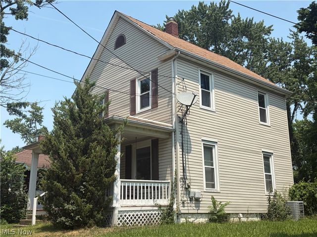 1273 Girard Street, Akron, OH 44301