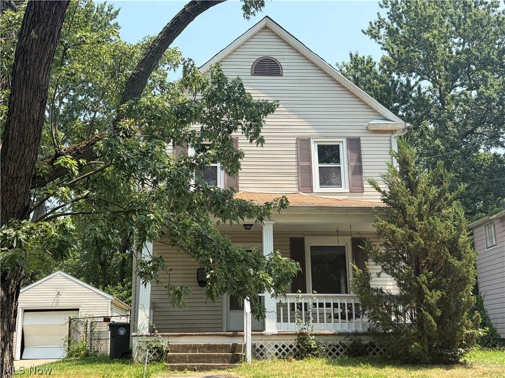 1273 Girard Street, Akron, OH 44301