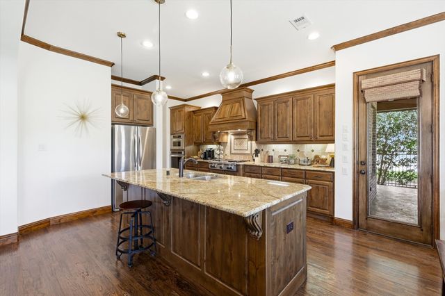 9741 Blanco Drive, Lantana, TX 76226