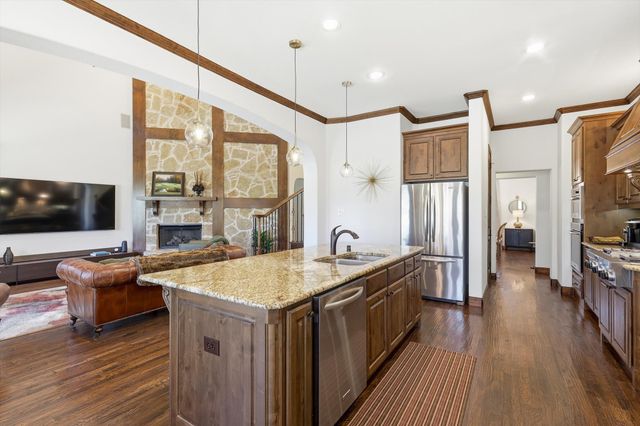 9741 Blanco Drive, Lantana, TX 76226