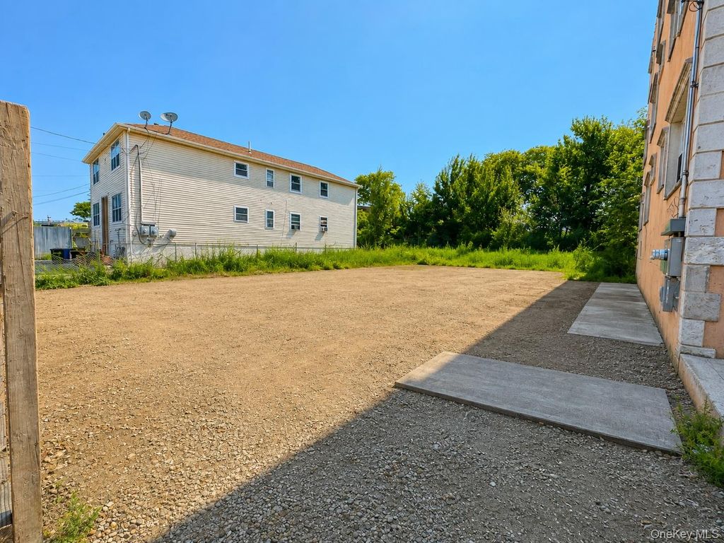 330 Beach 84, Arverne, NY 11693 — photo 4