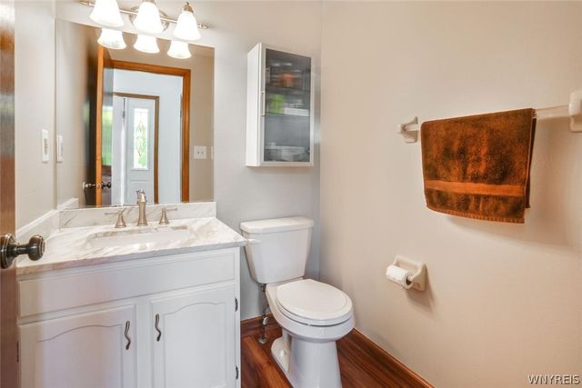 37 Robin Road, Amherst, NY 14228