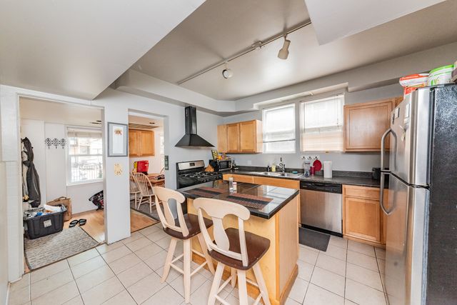 1456 W Irving Park Road 1, Chicago, IL 60613