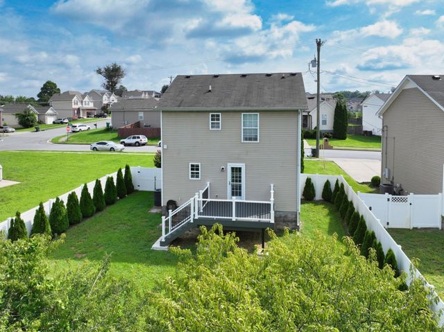 104 Parker Dr, Antioch, TN 37013
