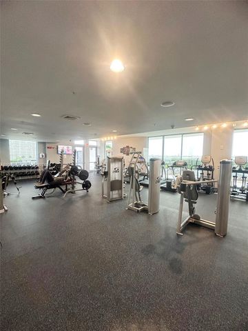 7901 Hispanola Ave 808, North Bay Village, FL 33141