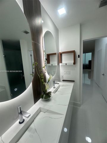 7901 Hispanola Ave 808, North Bay Village, FL 33141