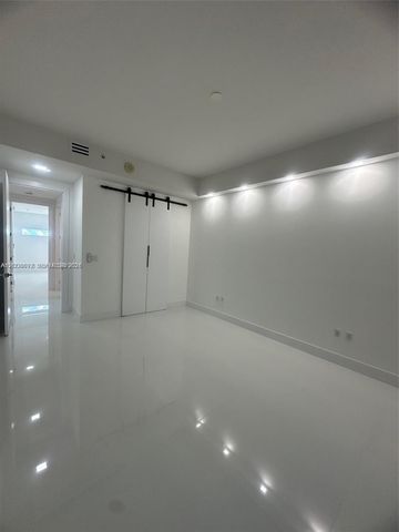 7901 Hispanola Ave 808, North Bay Village, FL 33141