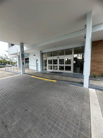 7901 Hispanola Ave 808, North Bay Village, FL 33141