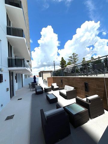 7901 Hispanola Ave 808, North Bay Village, FL 33141