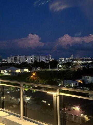 7901 Hispanola Ave 808, North Bay Village, FL 33141