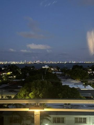 7901 Hispanola Ave 808, North Bay Village, FL 33141