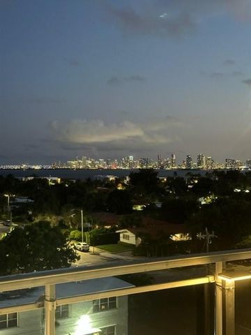 7901 Hispanola Ave 808, North Bay Village, FL 33141