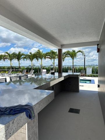 7901 Hispanola Ave 808, North Bay Village, FL 33141