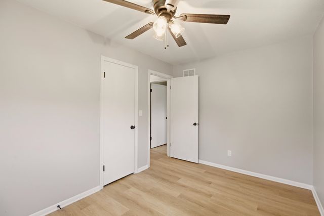 1425 N Georgie Ave, Derby, KS 67037