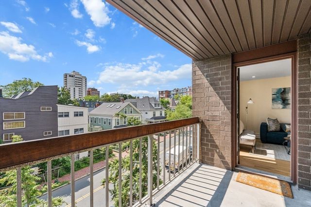 321 Harvard Street 307, Cambridge, MA 02139