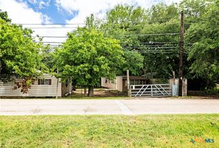 401 Salado Plaza Drive, Salado, TX 76571