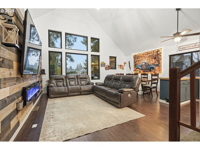 5087 TERRYLEE Ct Se, Salem, OR 97306