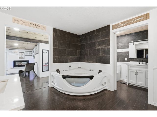 5087 TERRYLEE Ct Se, Salem, OR 97306