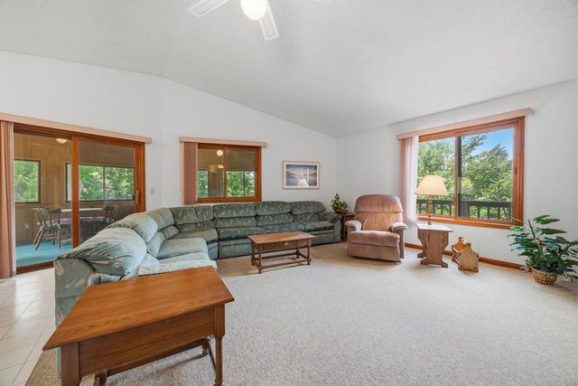 10512 N Kidder Road, Edgerton, WI 53534